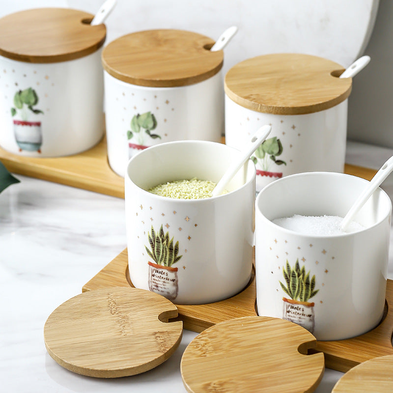 Gewürzdosen aus Keramik